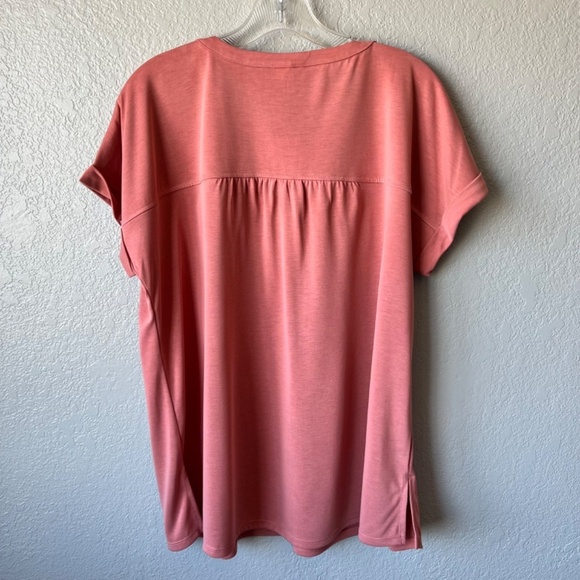 NWT - J.Jill Pullover Super Soft Relaxed Fit Tee Shirt - Picture 2 of 9